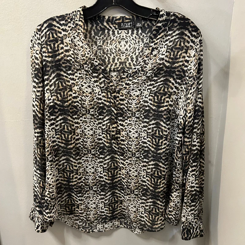 Top Long Sleeve By Ana In Black & White, Size: Mp