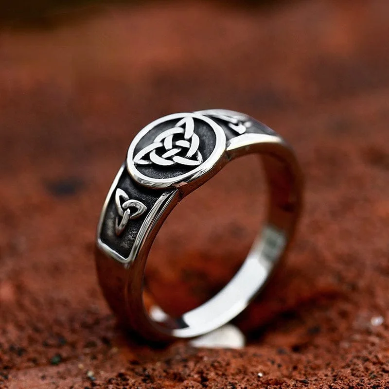 Men's Punk Celtic Knot Ring